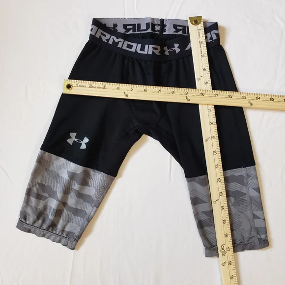 Under Armour Heatgear Sport Compression Tight Youth 3/4 Black Size Y Xs/JTP/EP - Picture 4 of 6